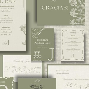 Puede incluir: Una colección de papelería de boda en color verde salvia y crema que incluye un menú de bar, una tarjeta de agradecimiento con ilustraciones florales, un save the date, un menú, un cronograma, un número de mesa y una invitación formal.