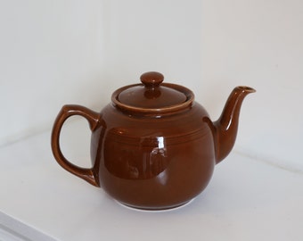 Traditional 'Brown Betty' 4 Cup Tea Pot