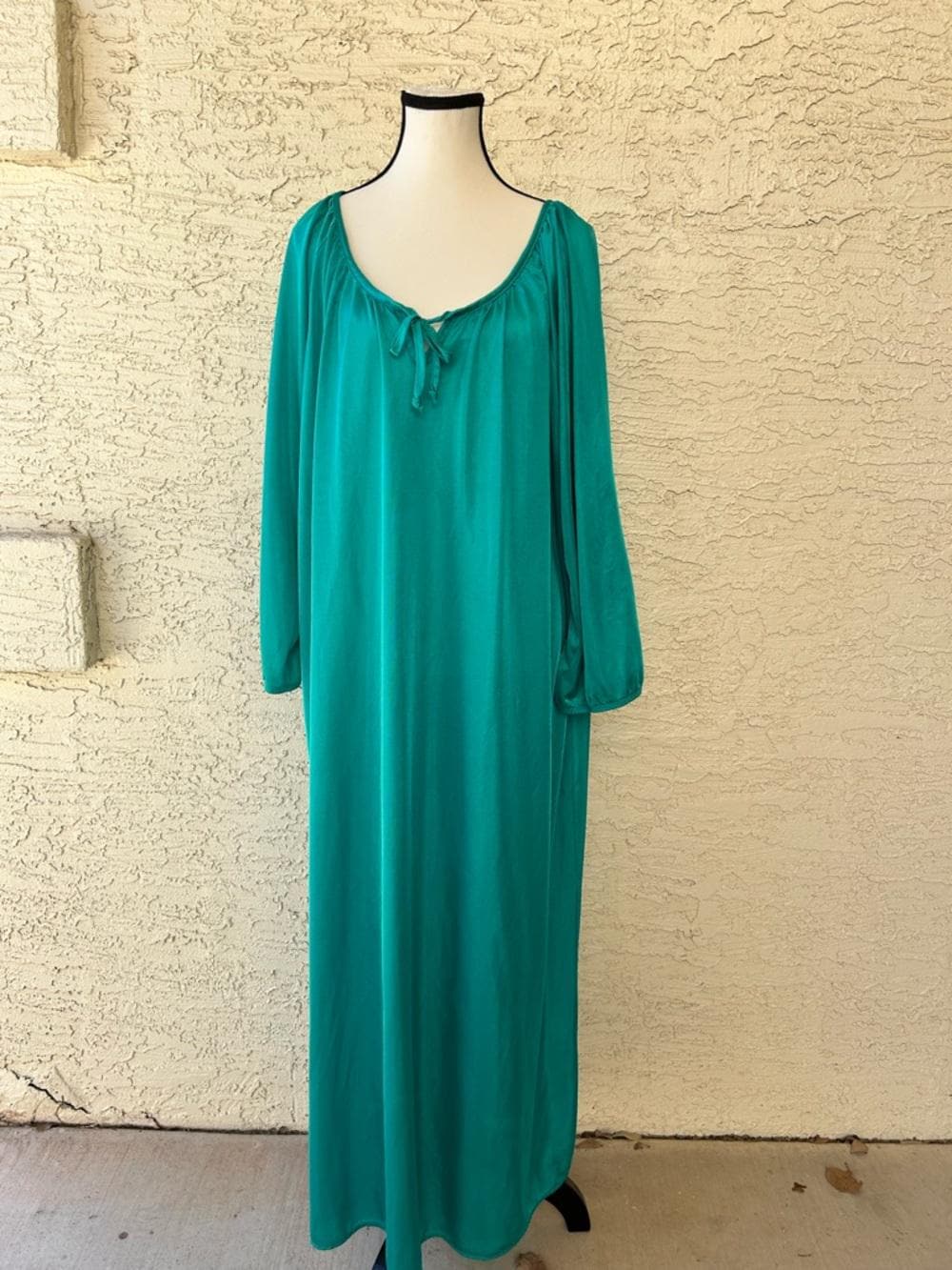 Anthony Richards Nightgown - Etsy