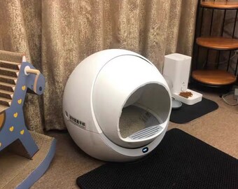 Automatic self cleaning cat litter box