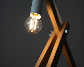 Handmade Wooden Tripod Desk Lamp: Minimalist Bedside Light