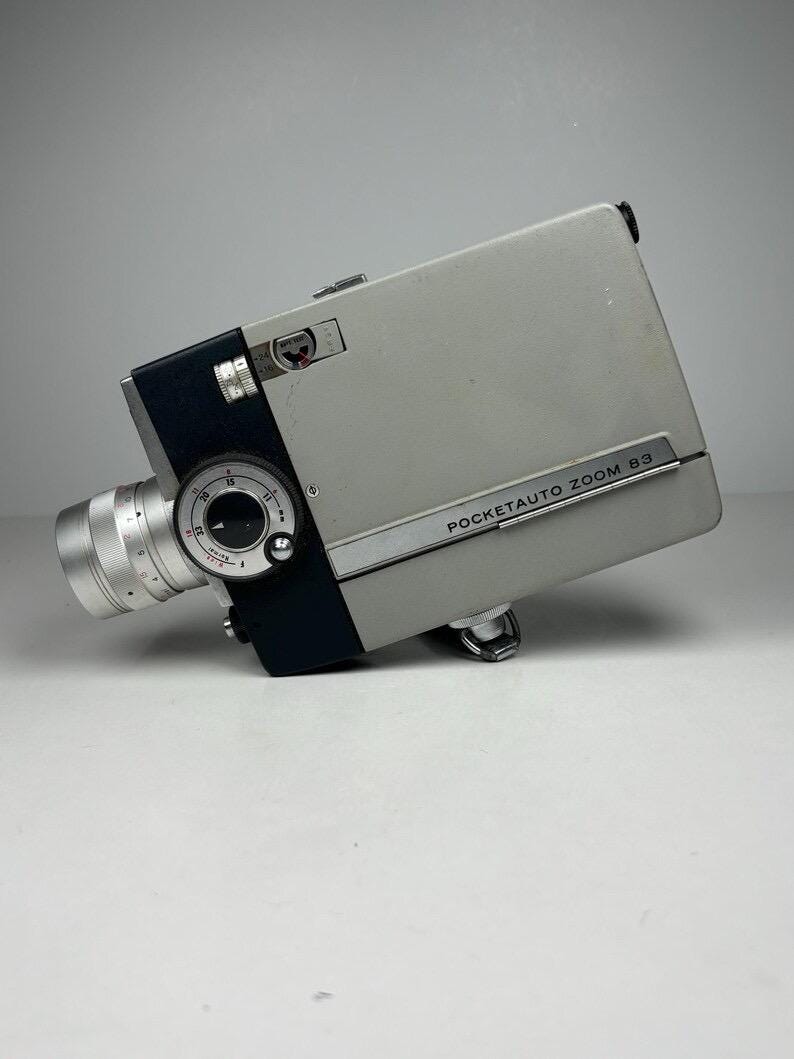 Vintage Honeywell Elmo Pocket Auto Zoom 83 Super 8 Movie Camera W