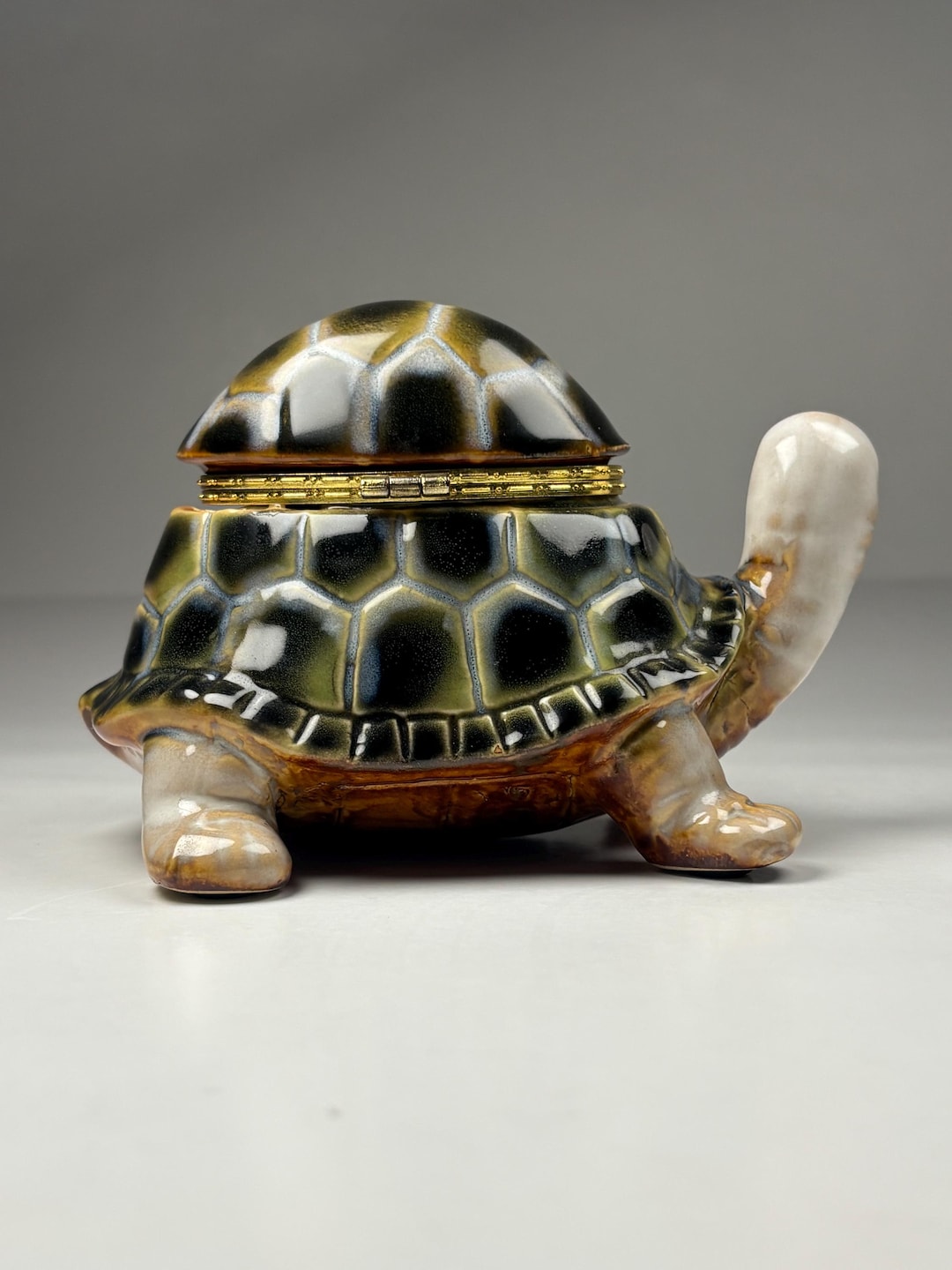 Vintage Turtle Trinket Box – Hand-painted Ceramic Hinged Box – Gentle ...