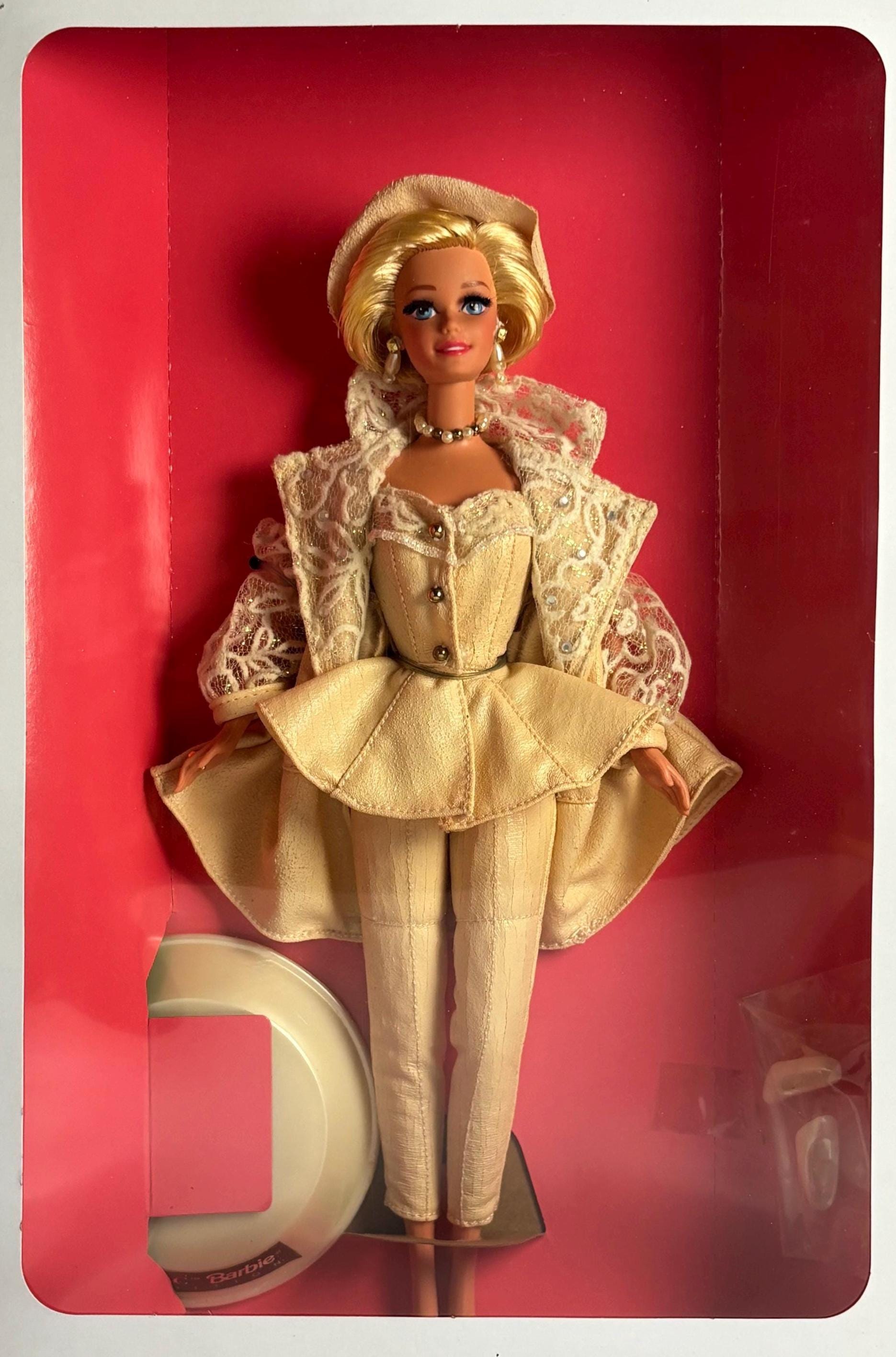 Barbie display box - Etsy 日本