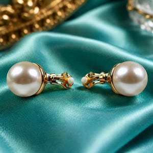 Vogue Bijoux Jewelry - Etsy