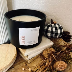 Cider scented candle