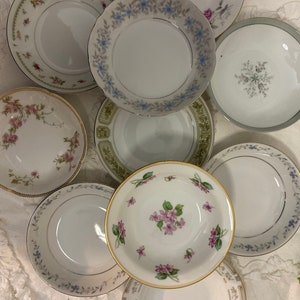 SALE Mismatched Vintage Floral Dessert Bowls, Set of 4, 6, or 10 (5-6 inches)