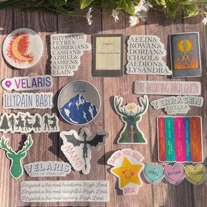 Throne of Glass, ACOTAR, Crescent City, Sarah J Maas-Themed Romantasy Waterproof Sticker/Magnet