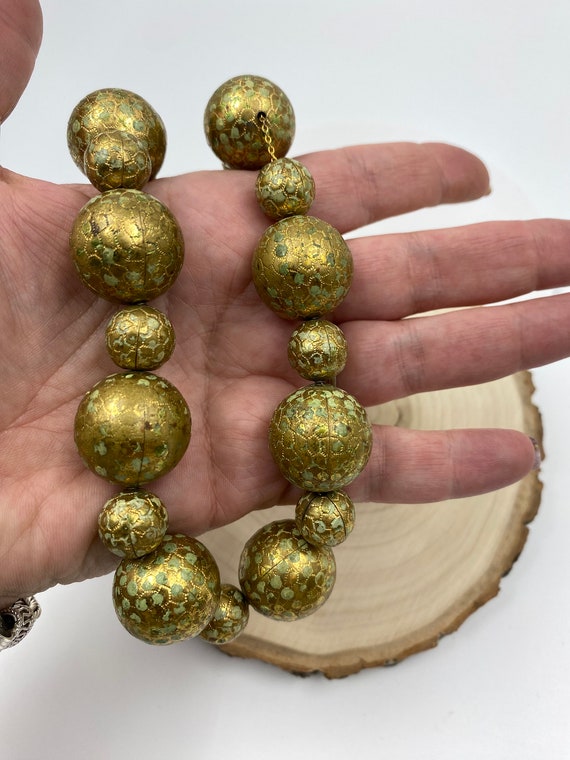 Gold with Green Large Beads Necklace with Barrel … - image 9