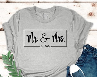Mr and Mrs Family Shirts, Mr and Mrs Shirts, Couple matching, Husband and wife shirts, Matching Couple Shirt, Couple Shirts, Bride and Groom