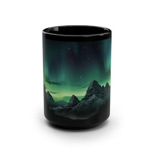Keramische koffiemok bergmeer noorderlicht |  Natuur | Hemelse nachtelijke hemel| Aurora Borealis | Zwarte koffiekop | 15 oz