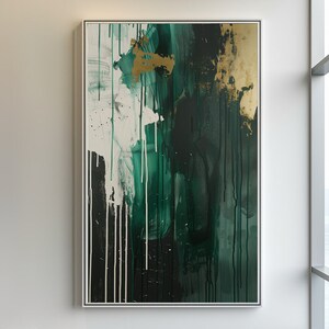 以下が含まれることがあります： 緑、黒、金色の配色による抽象画。絵画は厚い筆致と絵の具の滴りによって、ダイナミックで質感のある表面を生み出している。
