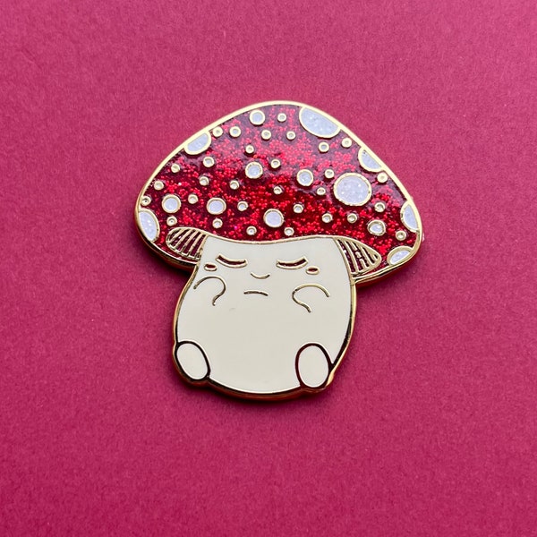 Mushroom Familiar Enamel Pin - Sleepy