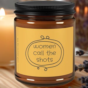 Velas &quot;Mulheres Ditam as Regras&quot;. Presentes Feministas. Velas RGB. Velas com Citações Motivacionais. Direitos das Mulheres. Presente para Ela. Presente para a Mãe. Presentes de Natal.