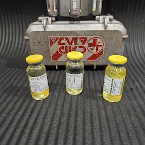 Glitterstim Battle Stimulant - Cosplay Prop