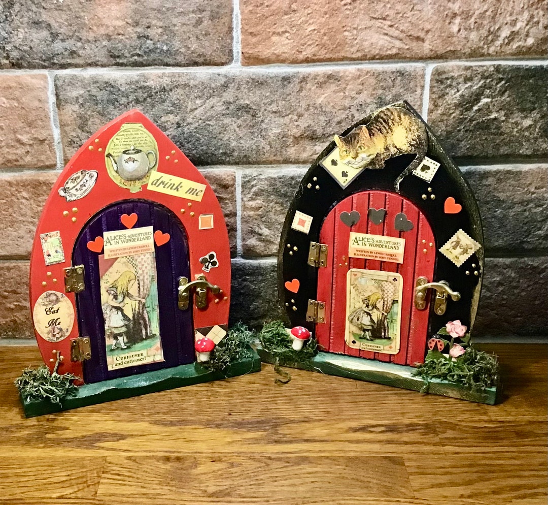 Alice in Wonderland Fairy Door: Handmade Keepsake Gift - Etsy