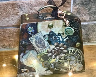 Joyero Steampunk con decoupage: accesorio para bolso de cosplay