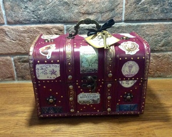 Cofre del tesoro steampunk hecho a mano, joyero con decoración decoupage