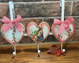 Ganchos para puerta de Peter Rabbit, decoración infantil con forma de corazón y decoupage