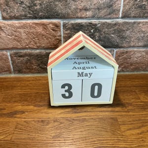 Perpetual block calendar. Desk top accessory vintage style perpetual calendar, desk calendar beach hut themed decoupage