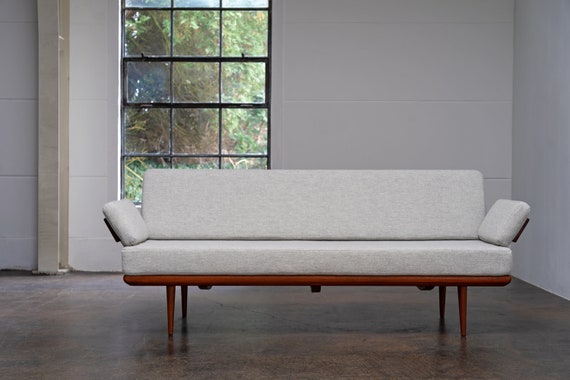 Danish Modern Sofa Daybed by Peter Hvidt and Orla Molgaard-nielsen