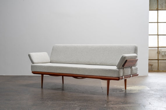 Danish Modern Sofa Daybed by Peter Hvidt and Orla Molgaard-nielsen