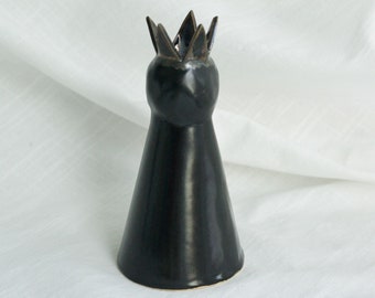 Chess Queen Vase (Black with Metallic Silver Crown)