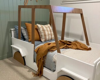 Lit jeep en bois pour enfants