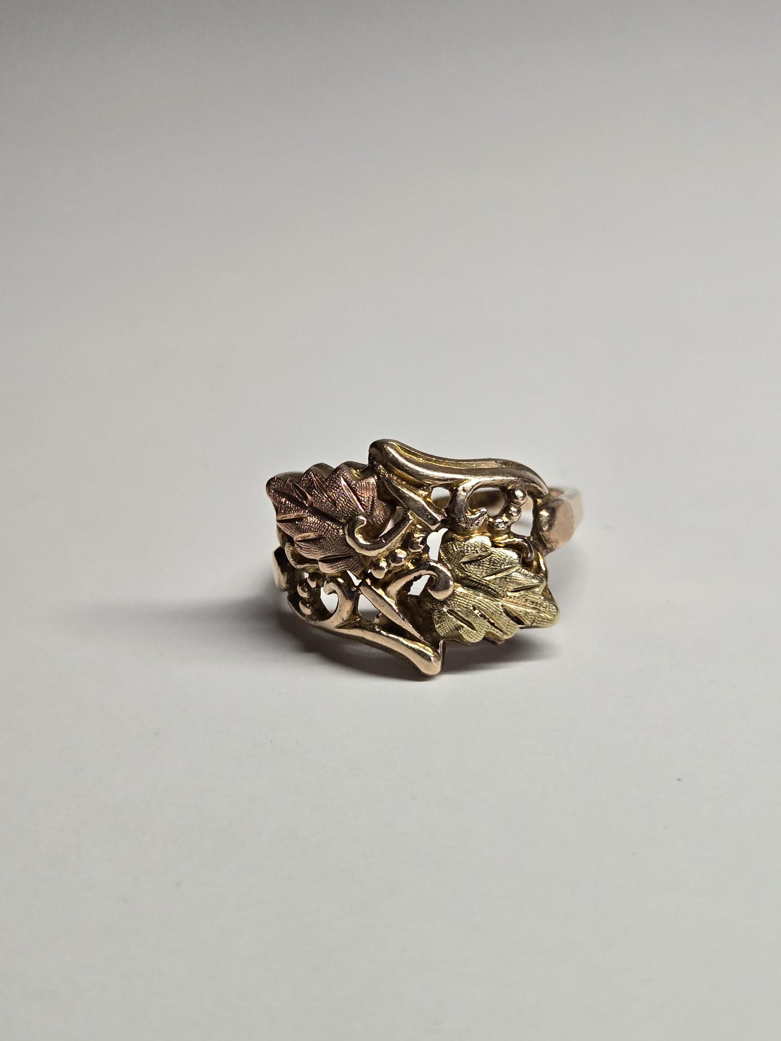 Vintage Black Hills 10K Grape Cluster and Leafs Ring - Size 5.75 | Tri ...