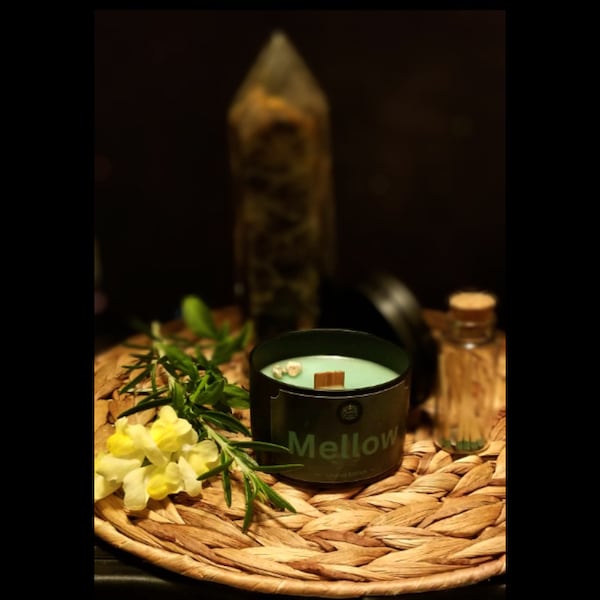 Mellow ~* 420Limited Edition*~wood wick, crackling soy candle