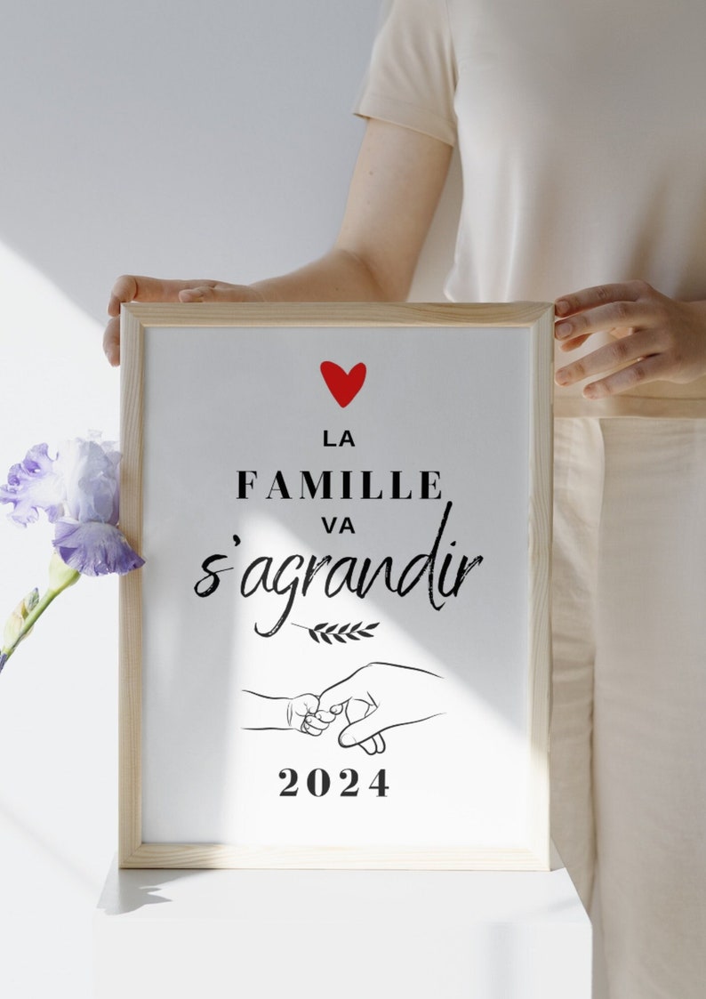 affiche la famille va s'agrandir