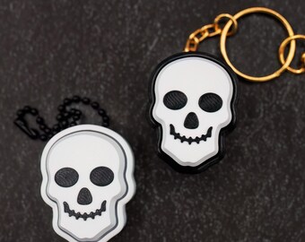 Skull Fidget Clicker Keychain, 3D Printed Clicky Fidget Skull, Spooky Skeleton Bag Charm, Gothic Halloween Favor, Cute Skull Keychain Gift