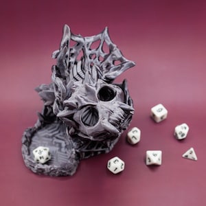 3D Printed Skull Dice Tower: Black Nightmare DnD RPG Gift