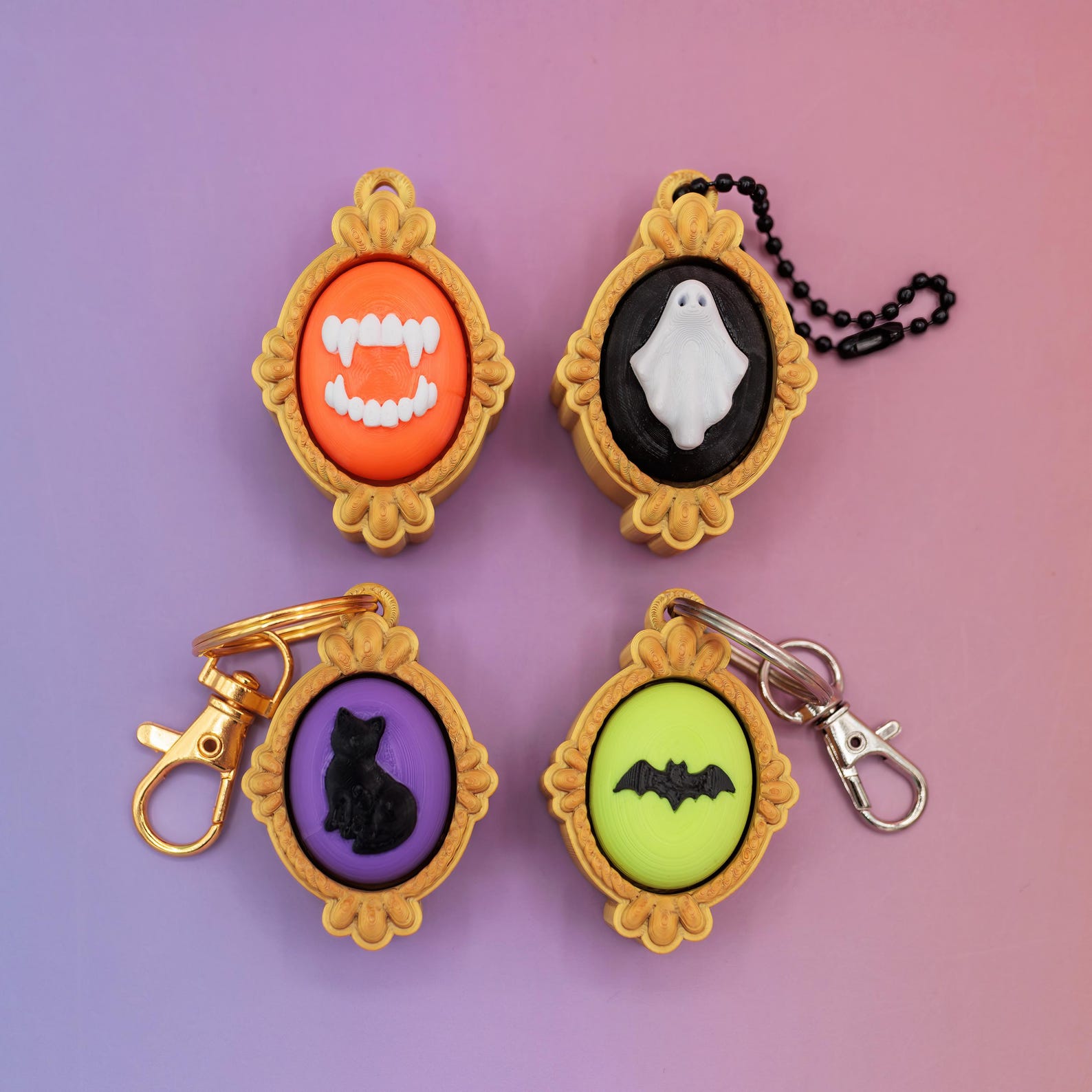 Antique Frame Fidget Clicker Keychain | 3D Printed Black Cat, Bat ...