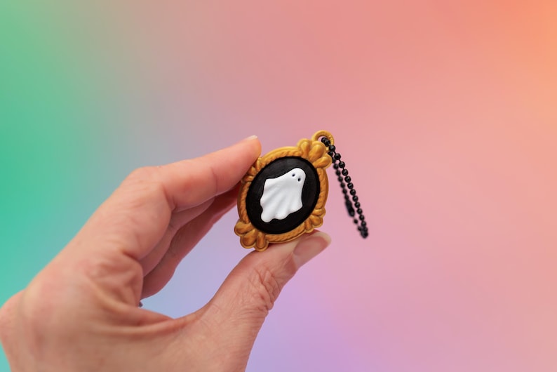 Antique Frame Fidget Clicker Keychain | 3D Printed Black Cat, Bat ...