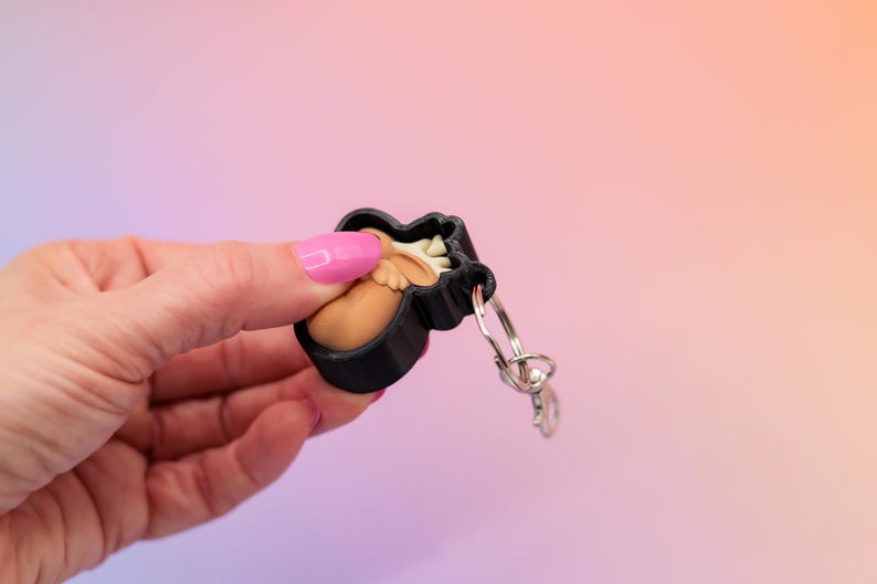 3D printed jackalope fidget clicker keychain