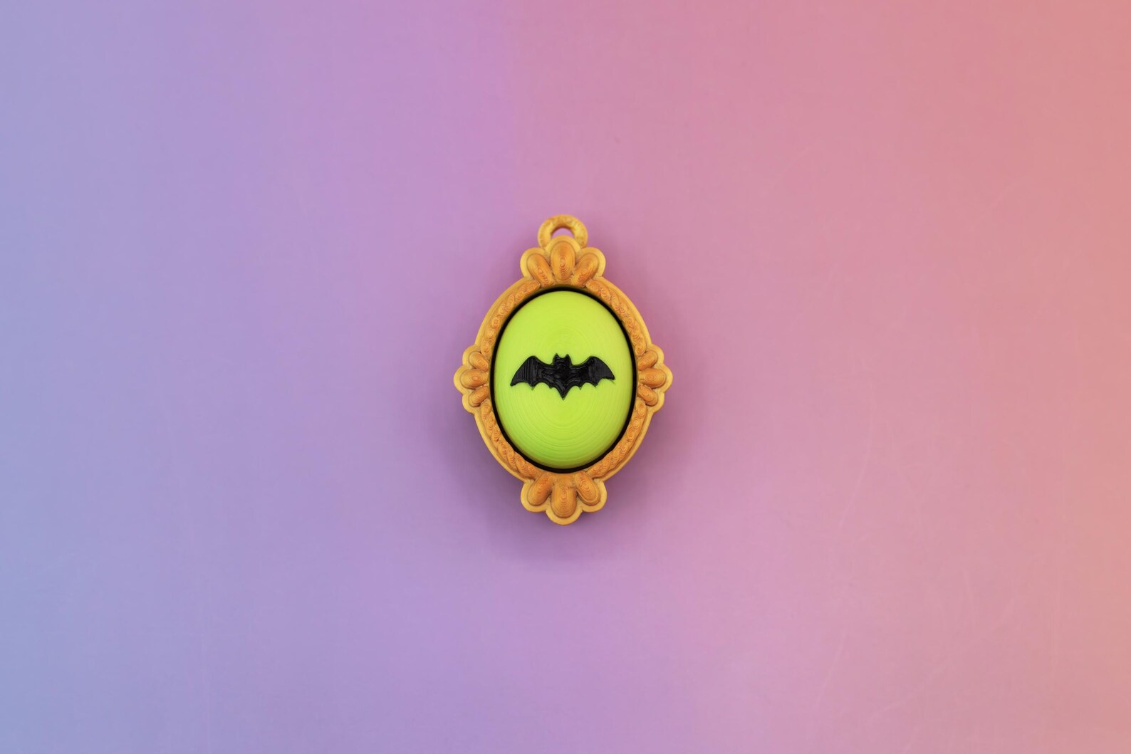 Antique Frame Fidget Clicker Keychain | 3D Printed Black Cat, Bat ...