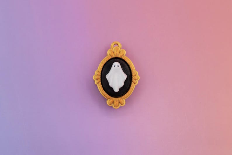 Antique Frame Fidget Clicker Keychain | 3D Printed Black Cat, Bat ...