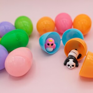 Tiny 3D printed articulated animal fidget toys for easter eggs