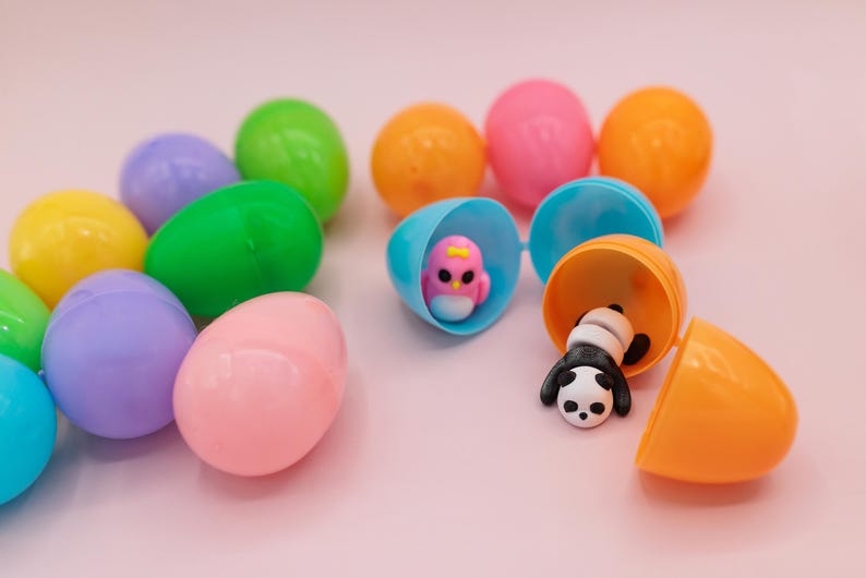 Tiny 3D printed articulated animal fidget toys for easter eggs