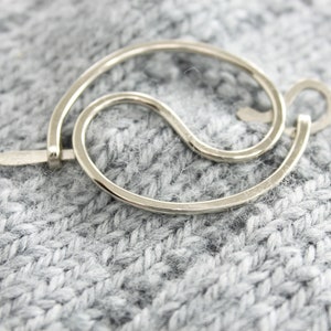 Minimalist Infinity Shawl Pin: Secure German Silver Cardigan Clip