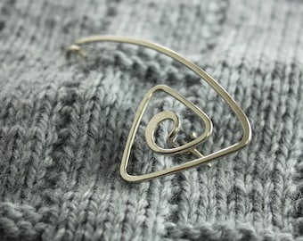 Simple triangle spiral shawl pin, Geometric shawl pin, Silver shawl pin, Minimalist pin, Fibula, Cardigan clip, Knitting accessory