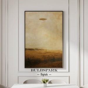 Puede incluir: Una pintura de un paisaje con un platillo volante en el cielo. El paisaje está pintado en tonos marrones y amarillos, con algunos árboles en la distancia. El cielo es de un amarillo pálido con algunas nubes. El platillo volante es de color gris oscuro y vuela alto en el cielo.
