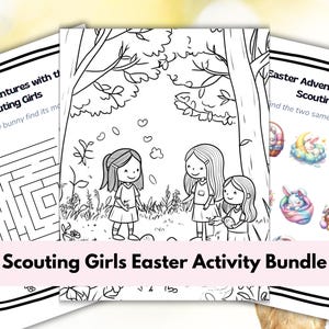Può includere: Un pacchetto di fogli di attività a tema pasquale per le Scout. Il foglio centrale presenta un'illustrazione in bianco e nero di tre ragazze in una foresta. Altri fogli includono un labirinto e un gioco di abbinamento. Il titolo "Scouting Girls Easter Activity Bundle" è visualizzato.