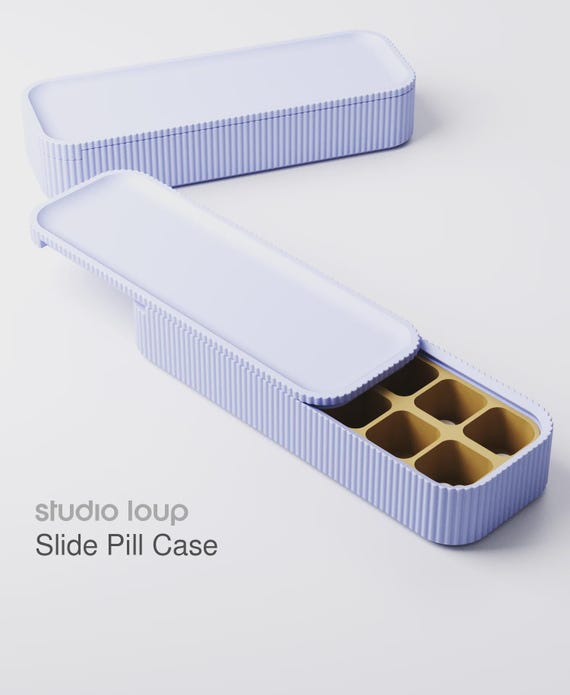 Personalised Weekly Pill Case • Locking Lid • optionally with your name • insert with 7 or 14 slots • ca. 183x63x36 mm