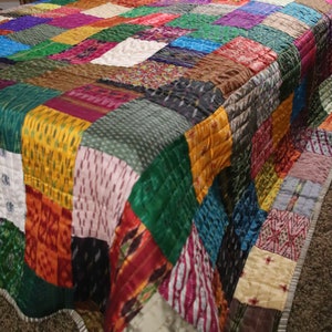 Silk Sari Patchwork Quilt | Soul Sari Sada Design