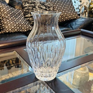 Cristal d’Arques French Crystal Vase – Vintage Cut Glass Durand Vase – Elegant Clear Lead Crystal Flower Vase – Made in France