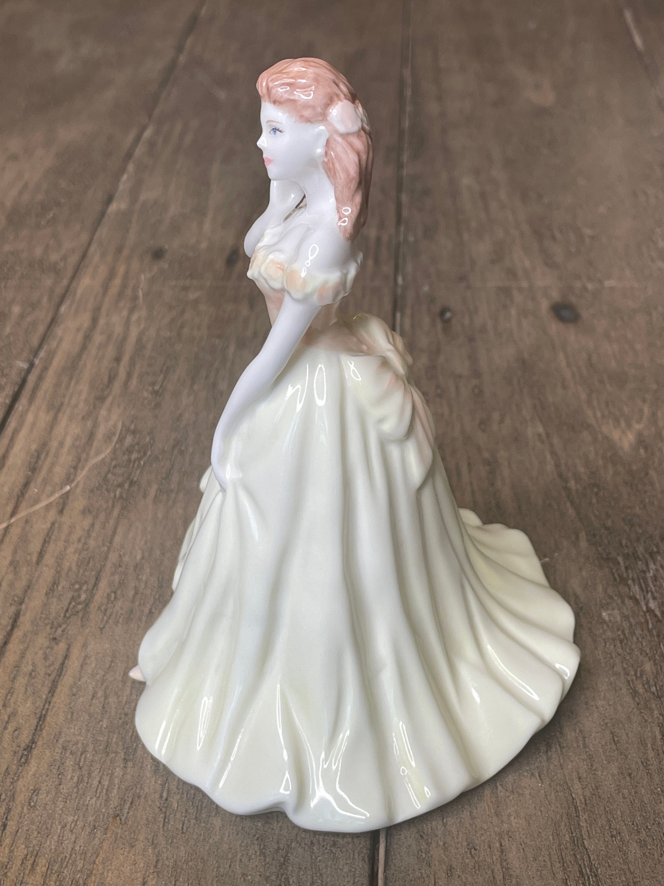 書 Coalport Figurines and Collectables Coalport Figurines (1st Edition) - The Charlton Standard