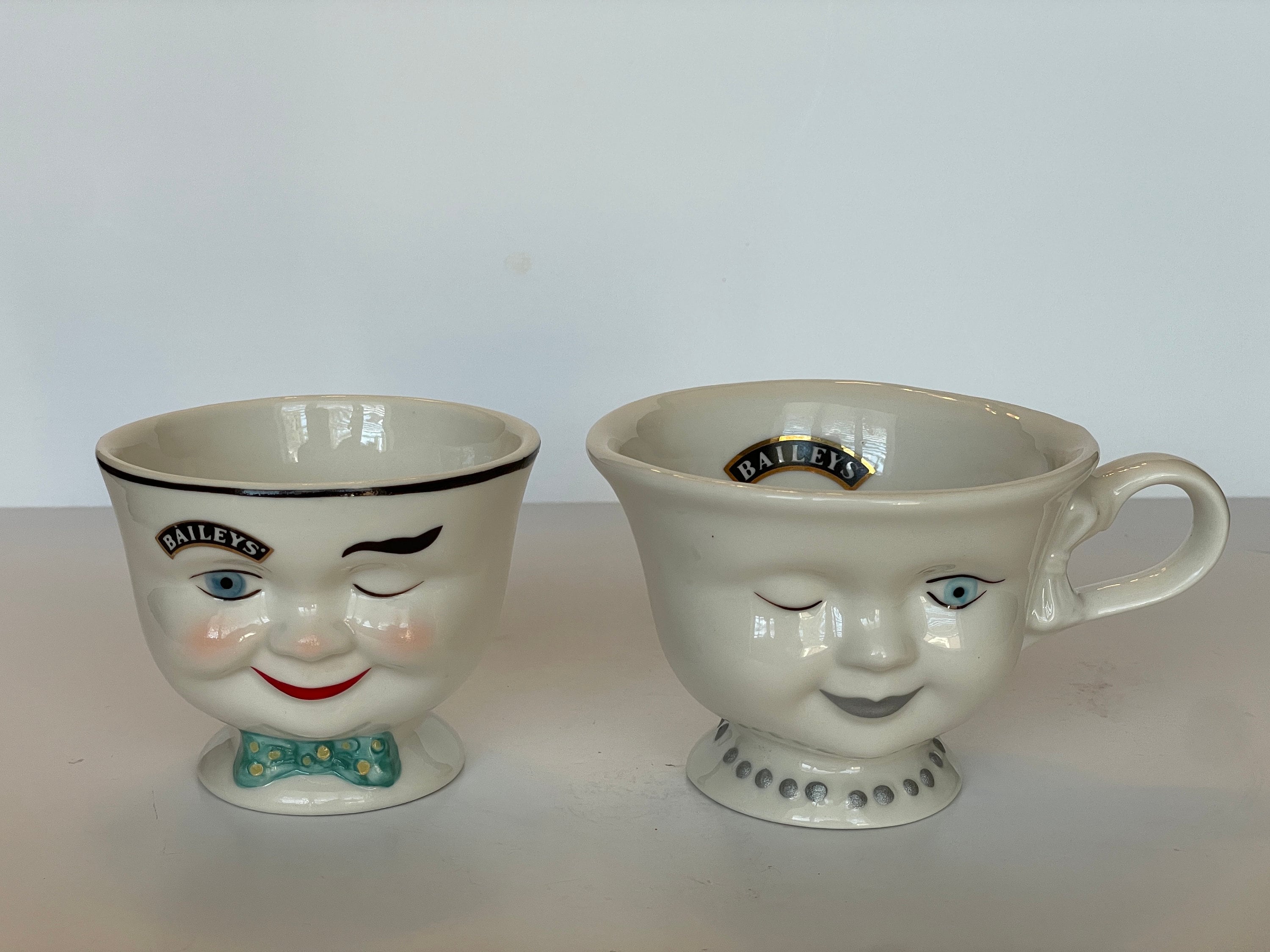 ベイリーズ　カップ Amazon.com | Bailey's Irish Cream Ceramic Cups (Set of 2