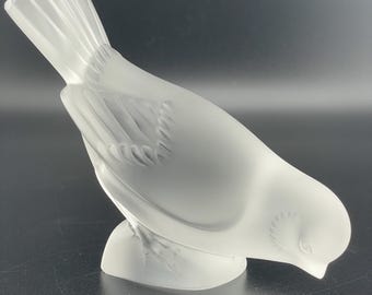 Vintage Lalique Handy Frosted Sparrow